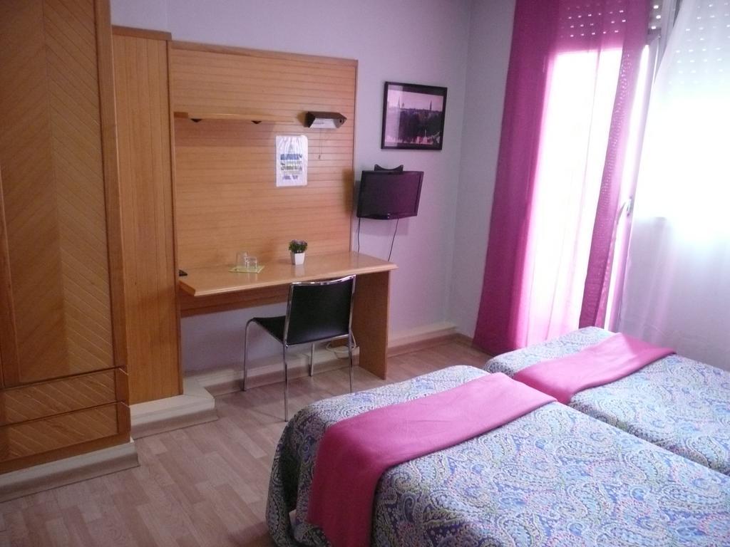 Pension Cinco Villas Logroño Pokój zdjęcie